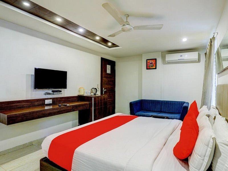 Fabhotel Prime Sky Light ヴァドーダラー エクステリア 写真